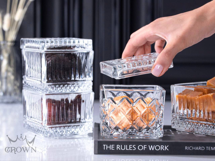 تنقلات خوری شیشه ای درب دار مربع