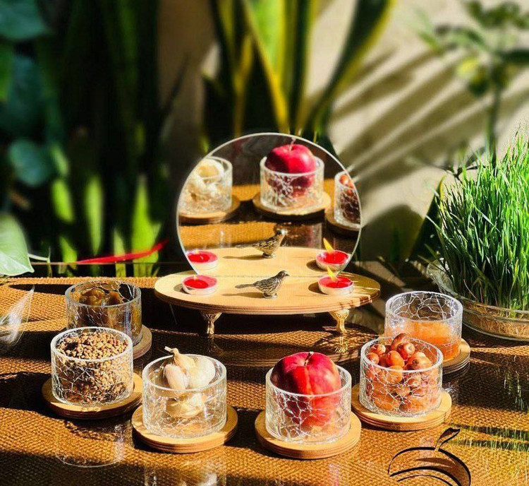 هفت سین چوبی شیشه آبگز