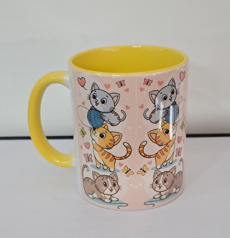 ماگ سرامیکی طرح گربه دسته و داخل زرد