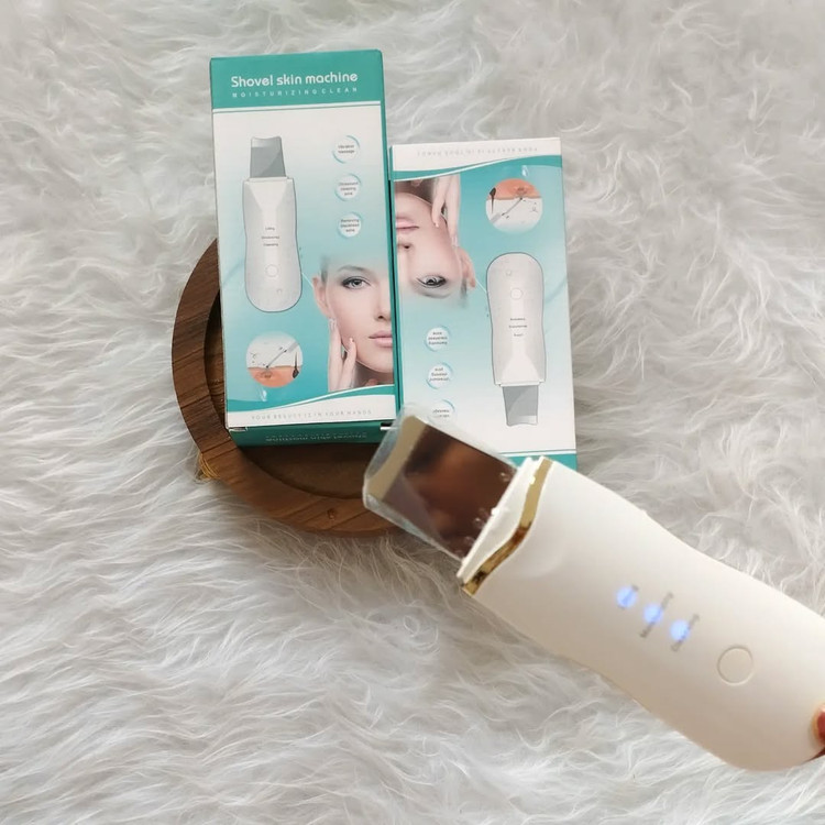 اتو صورت شارژی وپاکسازی پوست مدل leather shovel