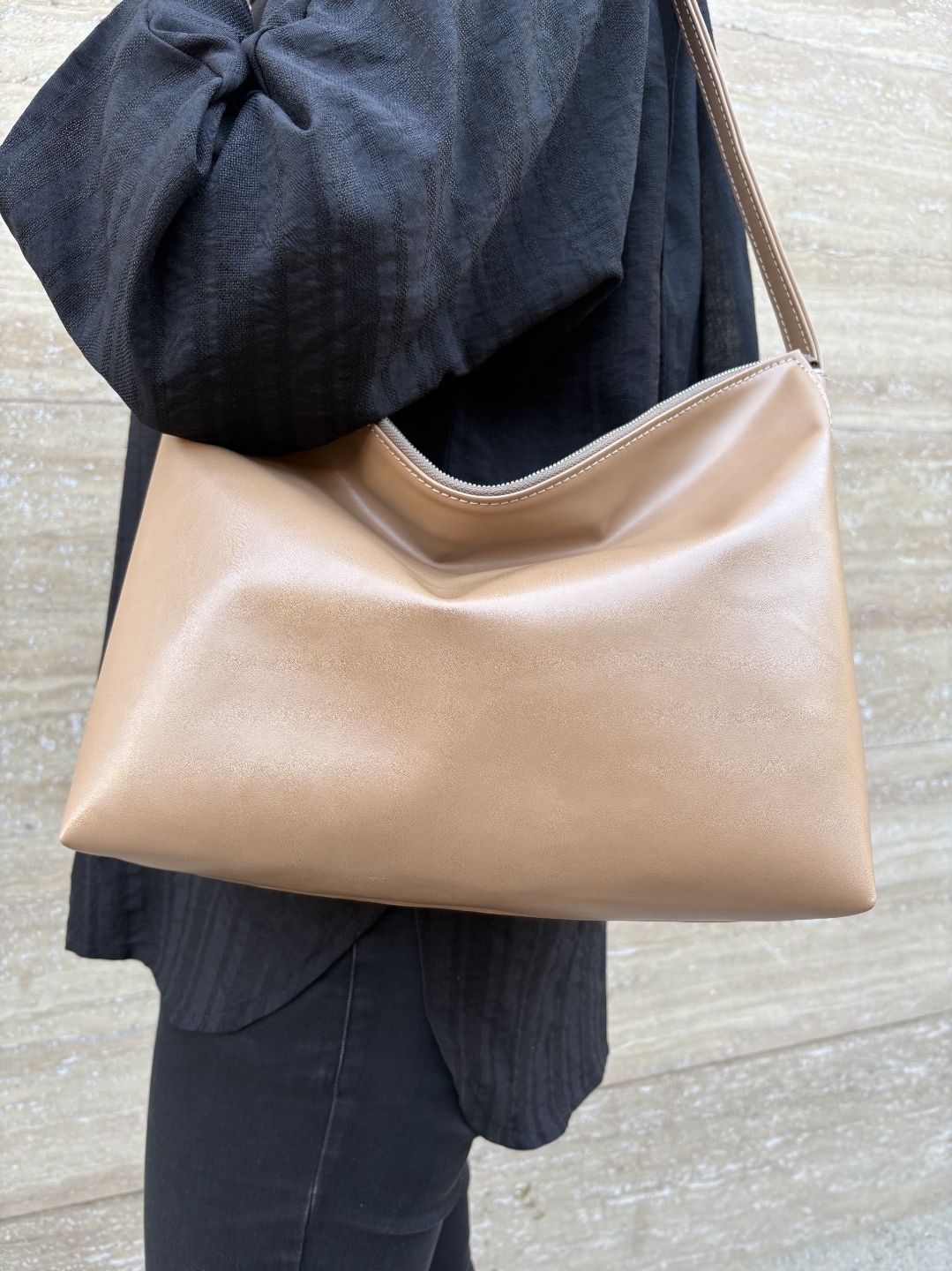 کیف چرم صنعتی طرح نسترن