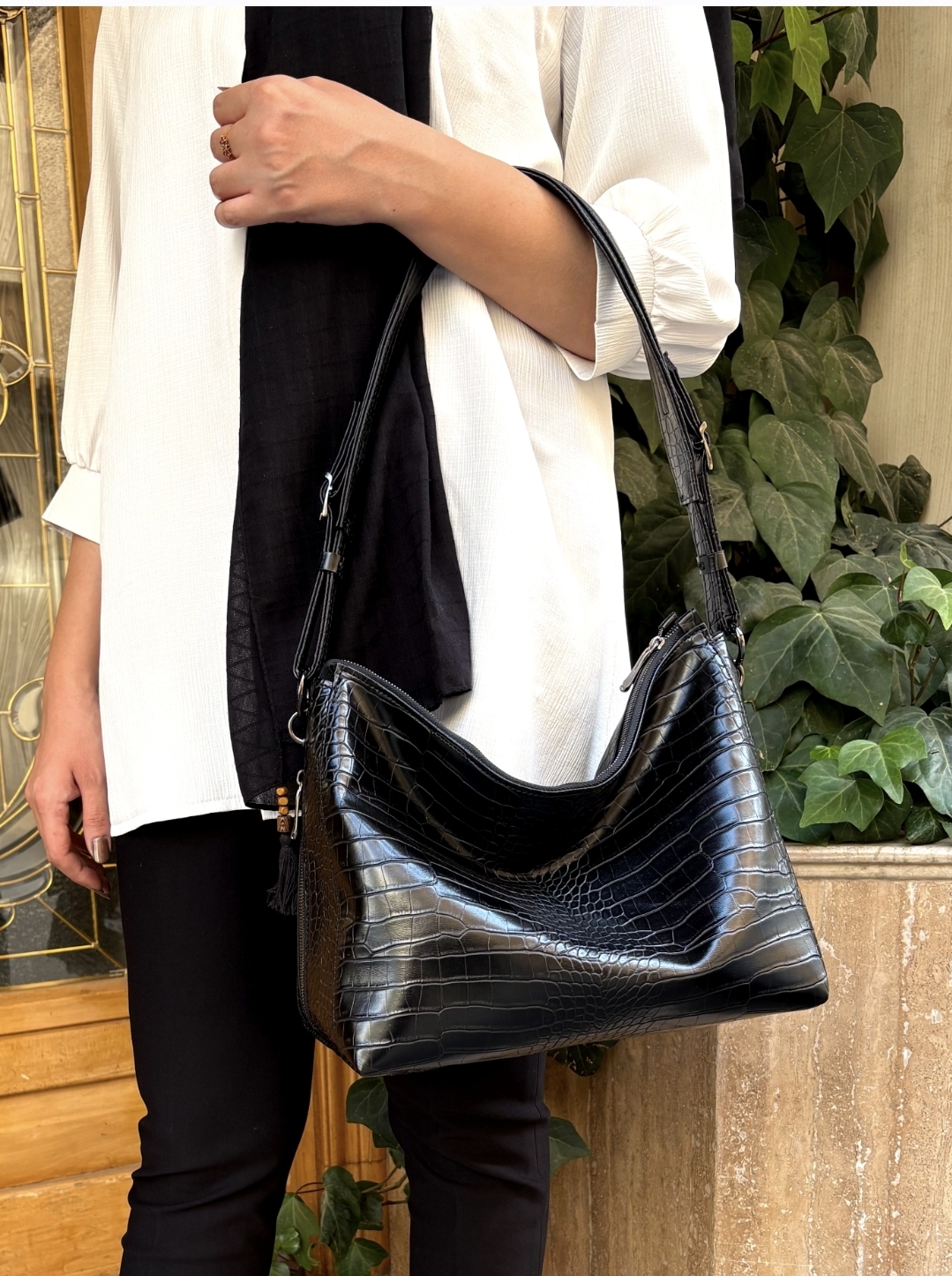 کیف دوشی TAZZ برند چرم نهال