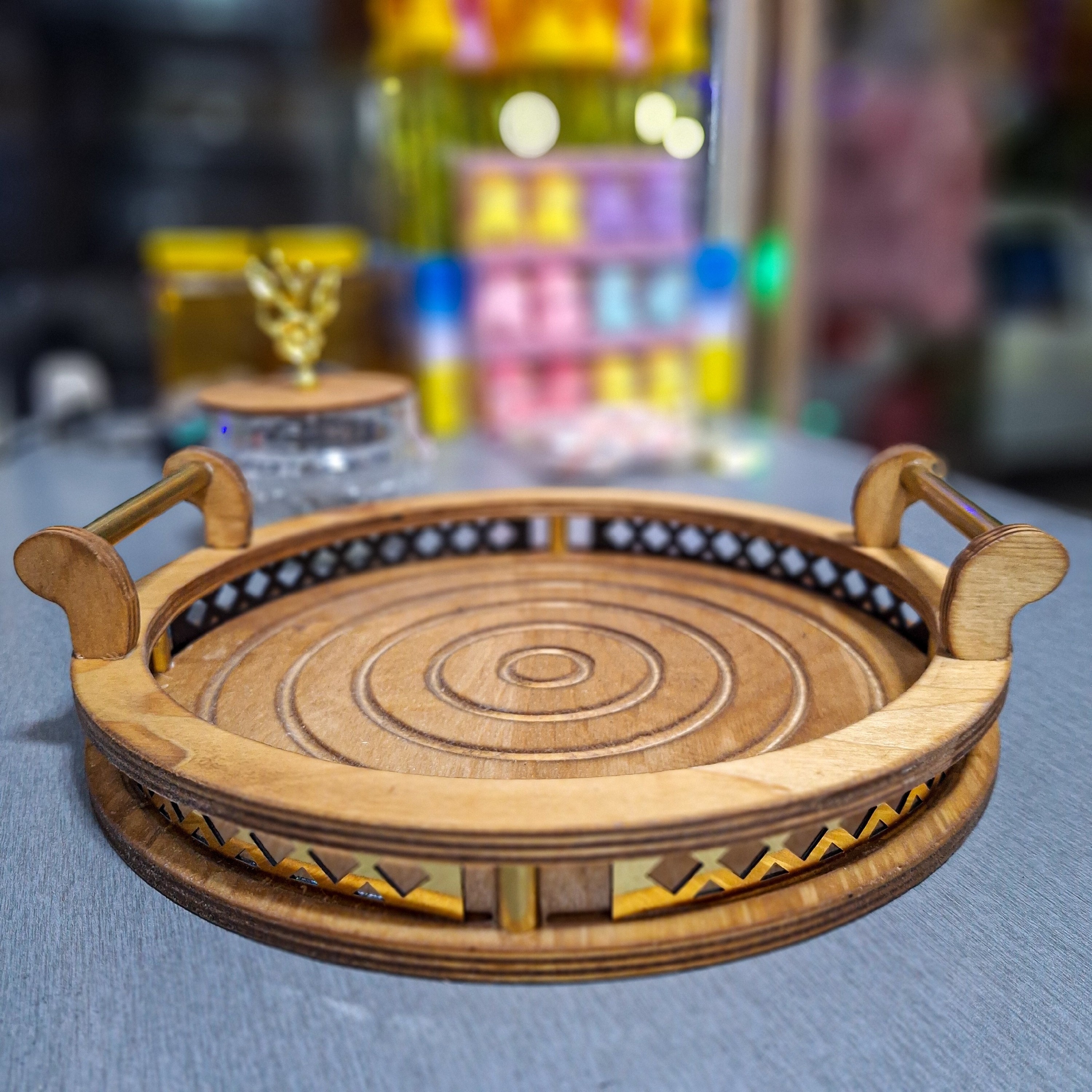 سینی چوبی گرد دسته دار طرح هیوا